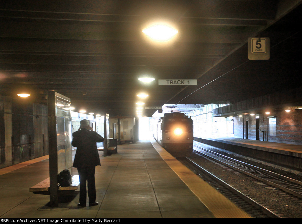AMTK 945, Tr. 173, Back Bay Station